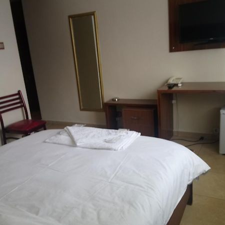 Isık Hotel Edirne Buitenkant foto